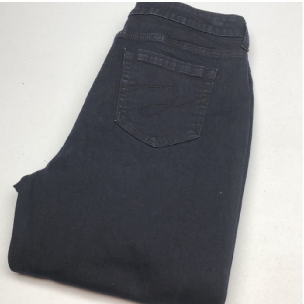 LIKE NEW JESSICA DREAM FIT BODY SHAPER JEANS 14/32x28 ⭐️